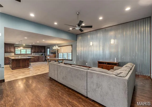 4th image of 26469 Roam Dr, Waynesville, MO 65583 | MLS# MIS26040750