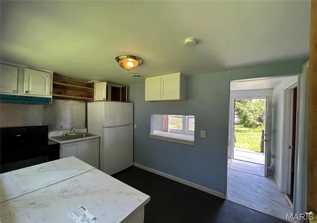 Homes for sale in Breckenridge Hills, MO | 3214 W Milton Ave, Breckenridge Hills, MO 63114 | MLS# MIS26040755