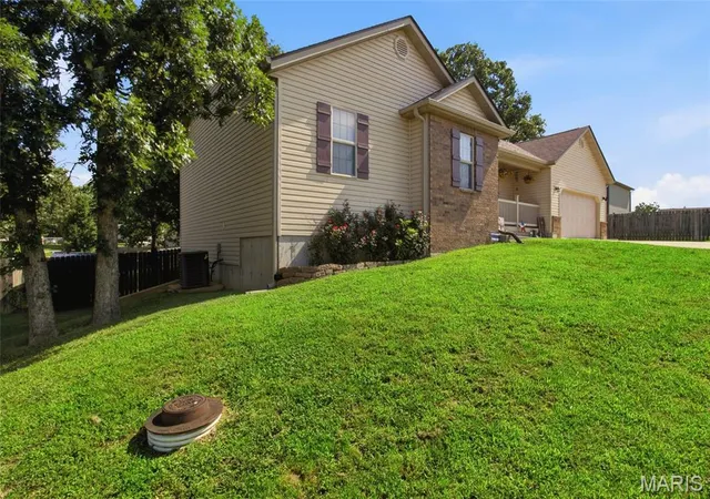 Homes for sale in Waynesville, MO | 23023 Ruth Ln, Waynesville, MO 65583 | MLS# MIS26040760