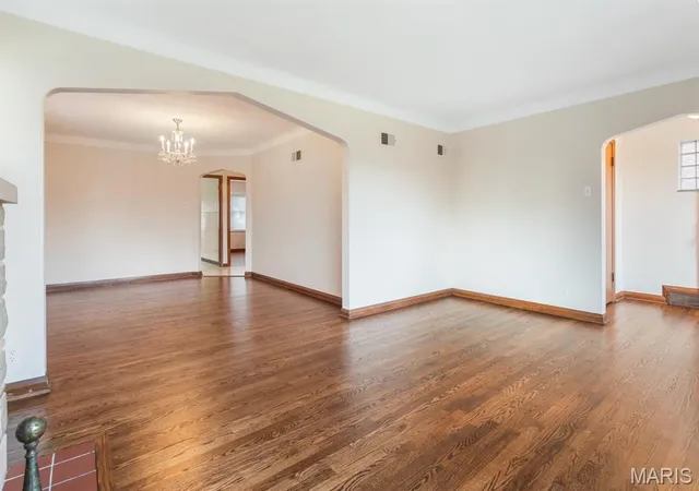 Photo 3 of Single family home for sale at 5665 Oleatha Ave, Saint Louis, MO 63139 | MLS# MIS26040770 | Listing updated on 2026-09-15
