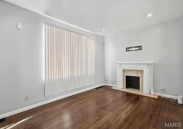 Photo 3 of Single family home for sale at 4707 Ray Ave, Saint Louis, MO 63116 | MLS# MIS26040783 | Listing updated on 2026-07-08