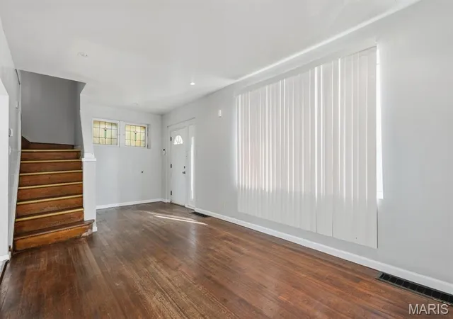 Photo 3 of Single family home for sale at 4707 Ray Ave, Saint Louis, MO 63116 | MLS# MIS26040783 | Listing updated on 2026-07-08