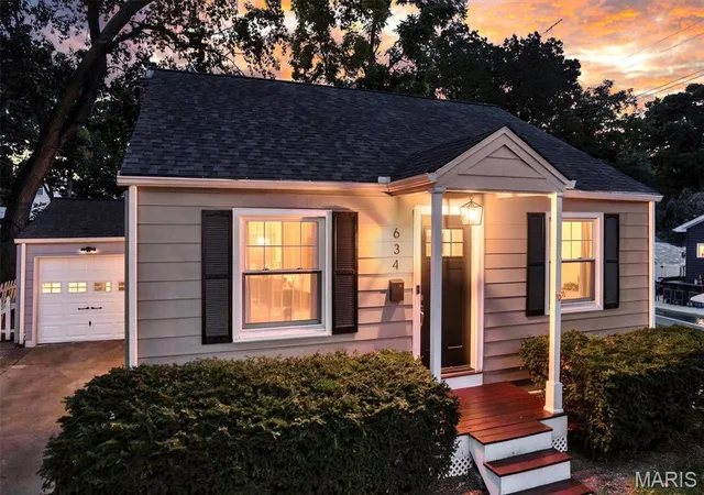 1st image of 634 Simmons Ave, Saint Louis, MO 63122 | MLS# MIS26040802