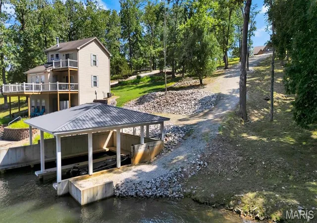 Homes for sale in Perryville, MO | 7003 Lake Point Dr, Perryville, MO 63775 | MLS# MIS26040808