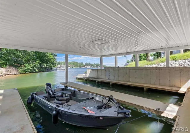 Homes for sale in Perryville, MO | 7003 Lake Point Dr, Perryville, MO 63775 | MLS# MIS26040808