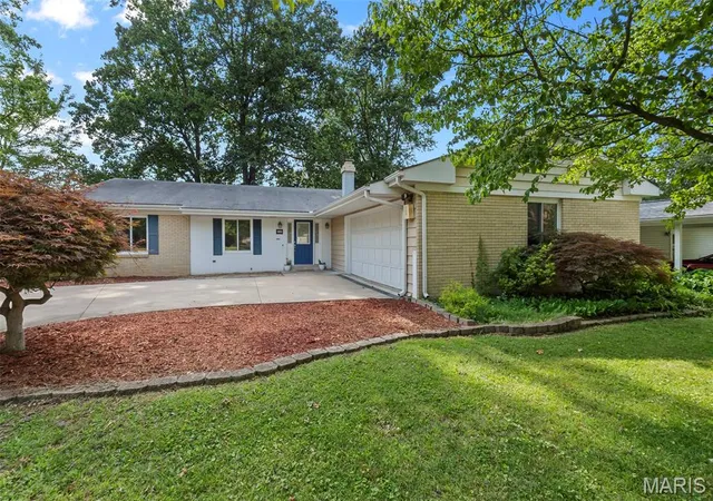 Homes for sale in Cape Girardeau, MO | 1603 Grandview Dr, Cape Girardeau, MO 63701 | MLS# MIS26040816