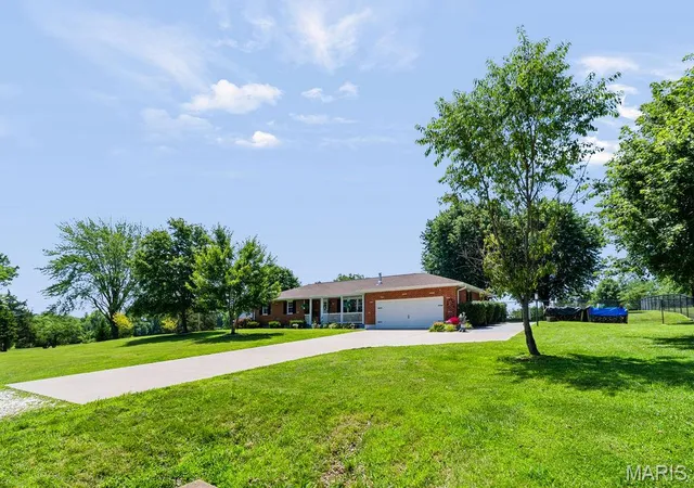 4th image of 11011 Us Hwy 61, Sainte Genevieve, MO 63670 | MLS# MIS26040828