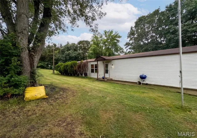 Homes for sale in Festus, MO | 3102 Meyer Rd, Festus, MO 63028 | MLS# MIS26040830