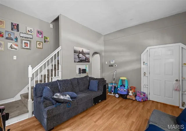 Photo 4 of Single family home for sale at 49 N Harvey Ave, Saint Louis, MO 63135 | MLS# MIS26040848 | Listing updated on 2026-07-07