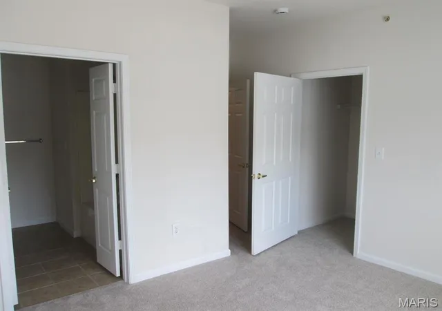 Photo 4 of Condo for sale at 39 Kassebaum Ln #102, Saint Louis, MO 63129 | MLS# MIS26040849 | Listing updated on 2026-09-22