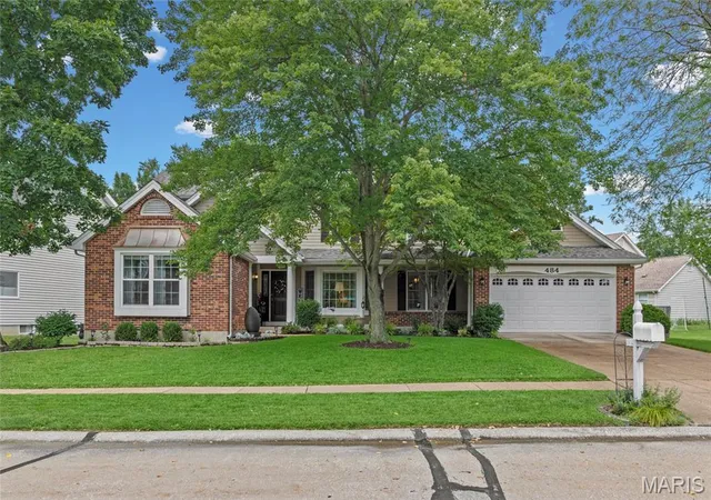 Photo 1 of Sale Pending at 484 Saint Thomas Isle Ln, Wildwood, MO 63040 | MLS# MIS26040886 | Listing updated on 2026-08-07