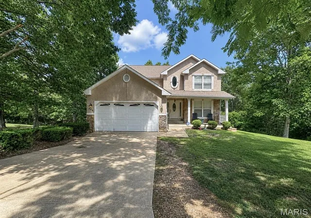 Homes for sale in Bonne Terre, MO | 484 Champs Elysees Dr, Bonne Terre, MO 63628 | MLS# MIS26040894