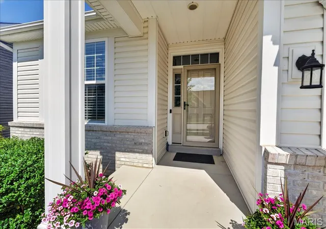Homes for sale in Lake Saint Louis, MO | 656 Moffett Laurel Dr, Lake Saint Louis, MO 63367 | MLS# MIS26040914