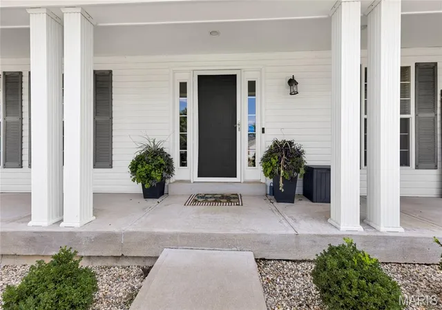 Homes for sale in Wentzville, MO | 2304 Bear Fountain Run, Wentzville, MO 63385 | MLS# MIS26040916