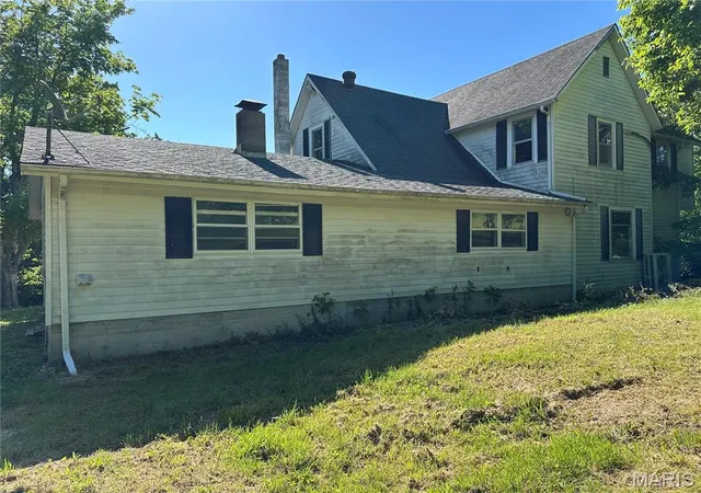 Homes for sale in Marble Hill, MO | 101 Orchard St, Marble Hill, MO 63764 | MLS# MIS26040919