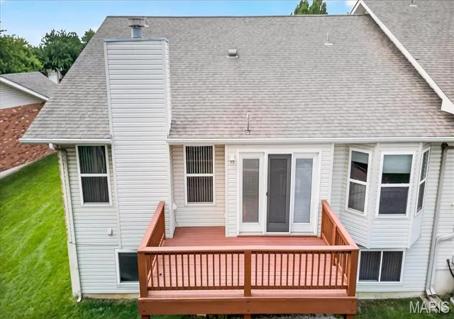 33rd image of 129 Braewood Cir #5C, St Charles, MO 63301 | MLS# MIS26040921