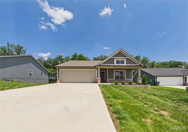 Homes for sale in Jackson, MO | 371 Broch Tuarach Pl, Jackson, MO 63755 | MLS# MIS26040929