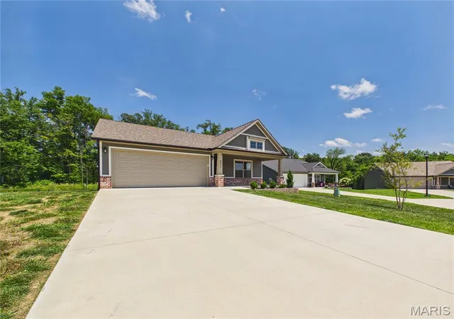 Homes for sale in Jackson, MO | 371 Broch Tuarach Pl, Jackson, MO 63755 | MLS# MIS26040929