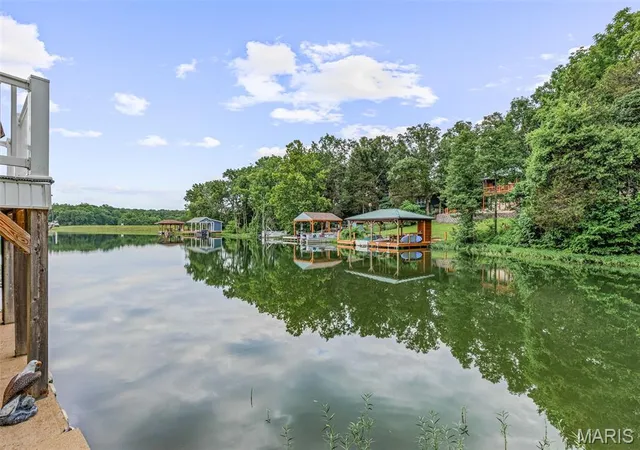 Photo 4 of Single family home for sale at 734 N Lafitte Dr, Bonne Terre, MO 63628 | MLS# MIS26040931 | Listing updated on 2026-07-13