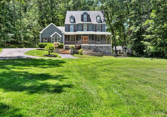 1st image of 1827 Shiloh Woods Rd, Wildwood, MO 63005 | MLS# MIS26040937