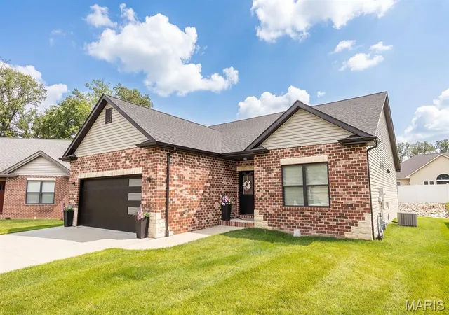 Homes for sale in Freeburg, IL | 428 Firestone St, Freeburg, IL 62243 | MLS# MIS26040945