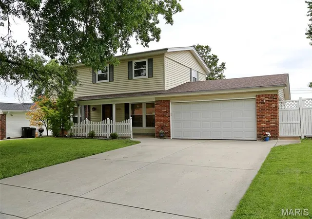 Homes for sale in Unincorporated, MO | 5032 Darfield Ct, Unincorporated, MO 63128 | MLS# MIS26040951