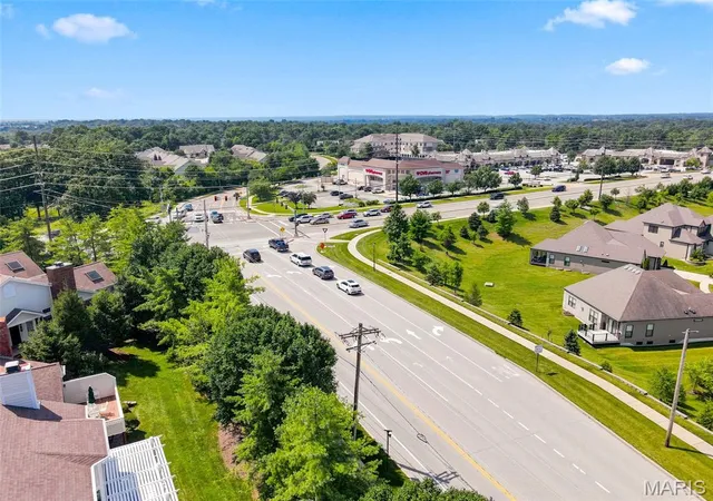 64th image of 14632 Amberleigh Hill Ct, Chesterfield, MO 63017 | MLS# MIS26040952