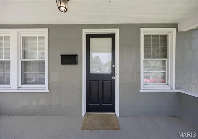 Photo 2 of Single family home for sale at 4352 Chippewa St, Saint Louis, MO 63116 | MLS# MIS26040971 | Listing updated on 2026-08-24