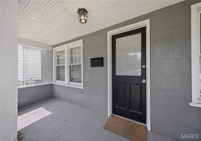 Photo 3 of Single family home for sale at 4352 Chippewa St, Saint Louis, MO 63116 | MLS# MIS26040971 | Listing updated on 2026-08-24