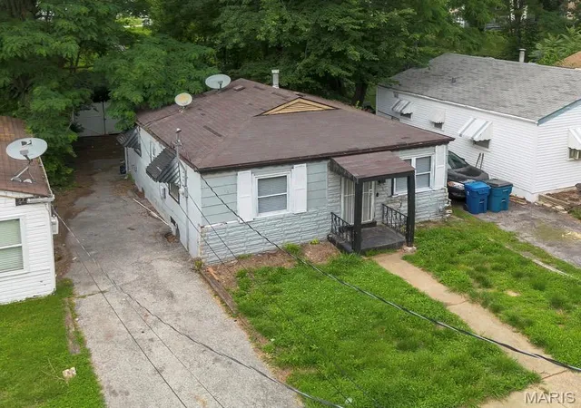 Homes for sale in Ferguson, MO | 113 Anabel Ave, Ferguson, MO 63135 | MLS# MIS26040980