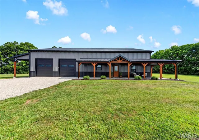 Homes for sale in Silex, MO | 519 Woods Rd, Silex, MO 63377 | MLS# MIS26040996