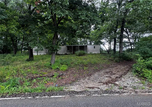 Homes for sale in Fenton, MO | 2425 Konert Rd, Fenton, MO 63026 | MLS# MIS26040998