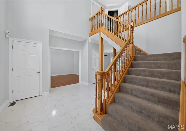 Homes for sale in Oakville, MO | 6320 Christopher Winds Ct, Oakville, MO 63129 | MLS# MIS26041018