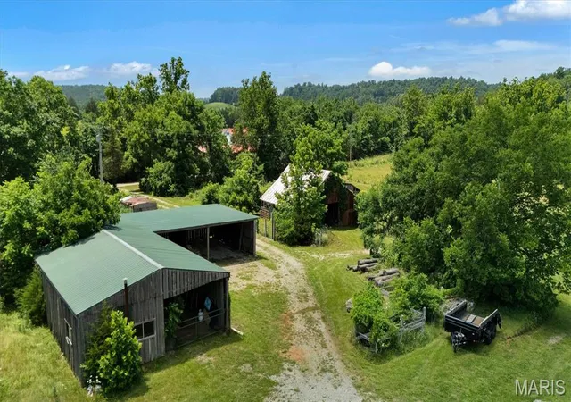 Photo 5 of Sale Pending at 0000 Hwy E, Fredericktown, MO 63645 | MLS# MIS26041019 | Listing updated on 2026-08-31