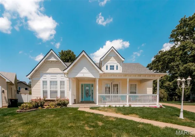 Photo 1 of Single family home for sale at 1 Hotel Ct, Imperial, MO 63052 | MLS# MIS26041022 | Listing updated on 2026-09-03