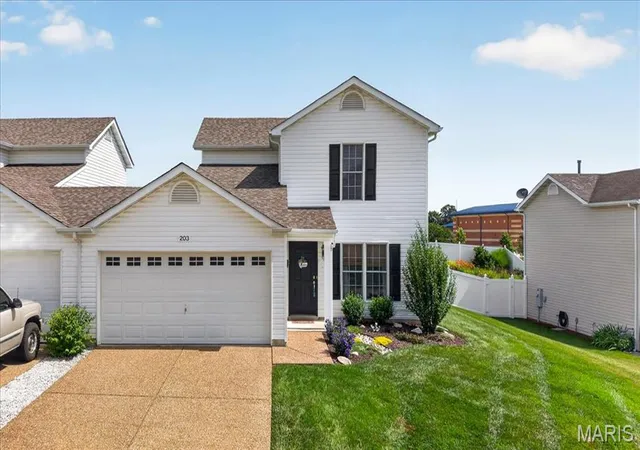 Homes for sale in Wentzville, MO | 203 New Richmond Dr, Wentzville, MO 63385 | MLS# MIS26041027