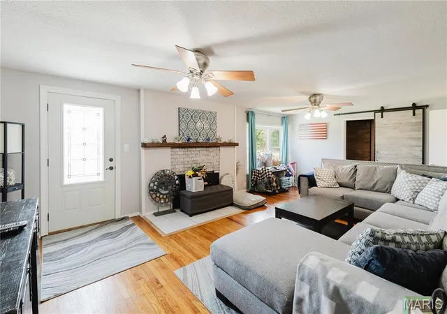 Homes for sale in Nashville, IL | 21710 State Route 15, Nashville, IL 62263 | MLS# MIS26041029
