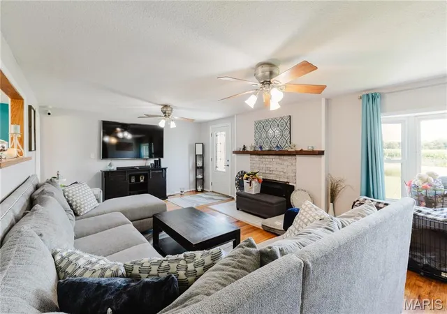 Homes for sale in Nashville, IL | 21710 State Route 15, Nashville, IL 62263 | MLS# MIS26041029