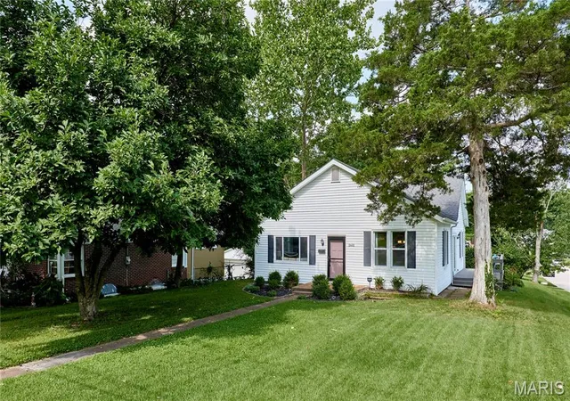 Photo 1 of Sale Pending at 2601 Bremerton Rd, Saint Louis, MO 63144 | MLS# MIS26041037 | Listing updated on 2026-08-29