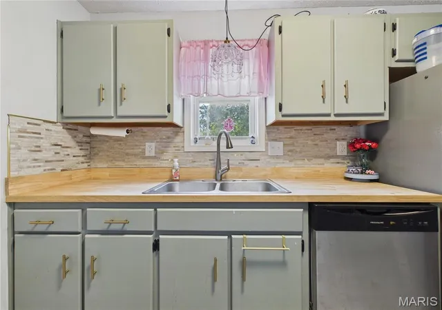 5th image of 24030 Tallboy Ln, Saint Robert, MO 65584 | MLS# MIS26041067