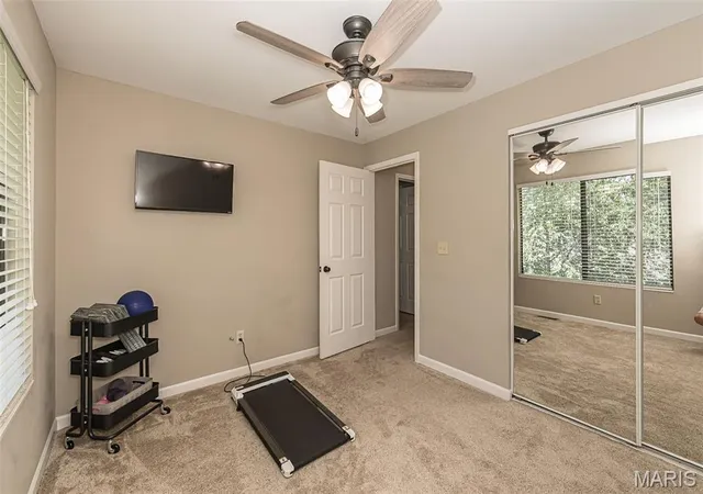 2nd image of 612 Summer Winds Ln, Saint Peters, MO 63376