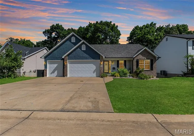 Homes for sale in Festus, MO | 1823 Iron Mountain Dr Dr, Festus, MO 63028 | MLS# MIS26041097