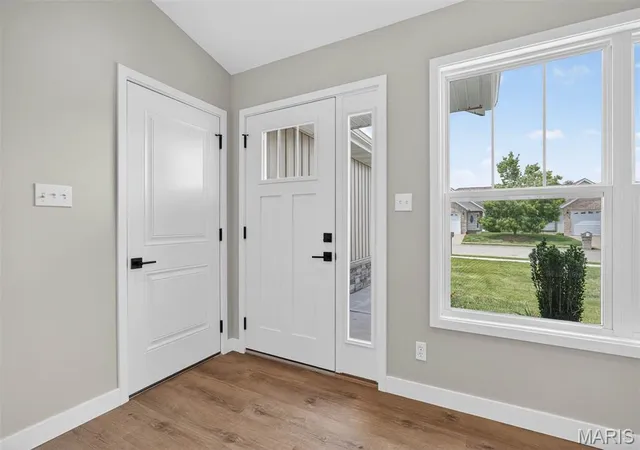 Homes for sale in Highland, IL | 40 Auburn Ct #B, Highland, IL 62249 | MLS# MIS26041101