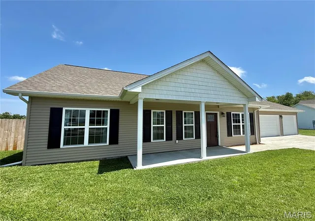 Homes for sale in Jonesburg, MO | 118 Joe D Dr, Jonesburg, MO 63351 | MLS# MIS26041114
