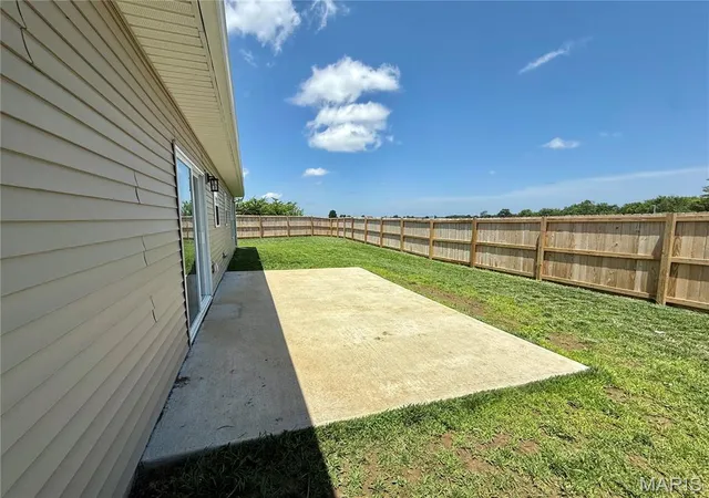 Homes for sale in Jonesburg, MO | 118 Joe D Dr, Jonesburg, MO 63351 | MLS# MIS26041114