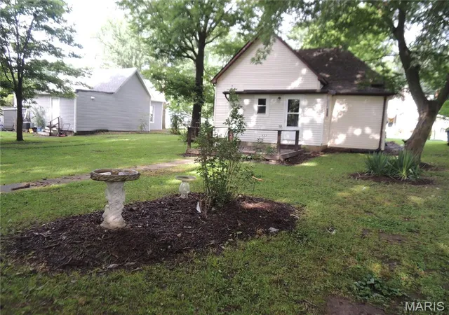 Homes for sale in Greenville, IL | 416 S Elm St, Greenville, IL 62246 | MLS# MIS26041119