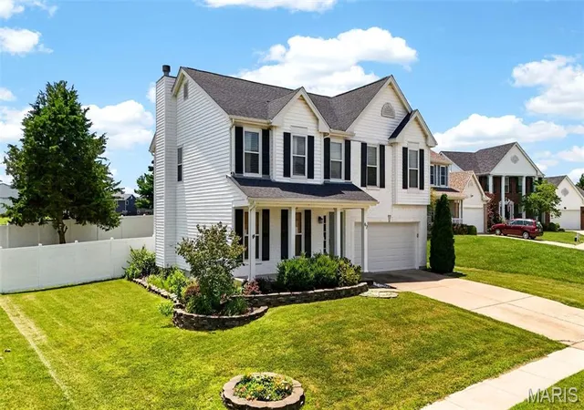 Homes for sale in Wentzville, MO | 67 Old Chesapeake Dr, Wentzville, MO 63385 | MLS# MIS26041128