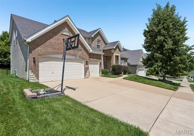 2nd image of 5233 Mirasol Manor Wy, Eureka, MO 63025 | MLS# MIS26041149