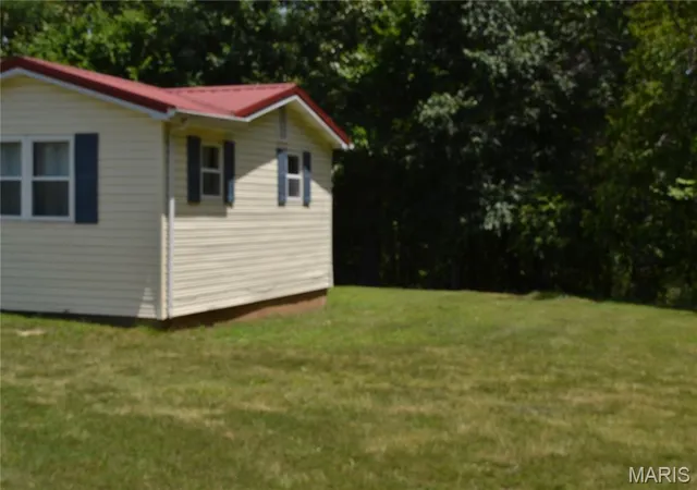 5th image of 10050 67 Hwy, Valles Mines, MO 63087 | MLS# MIS26041150
