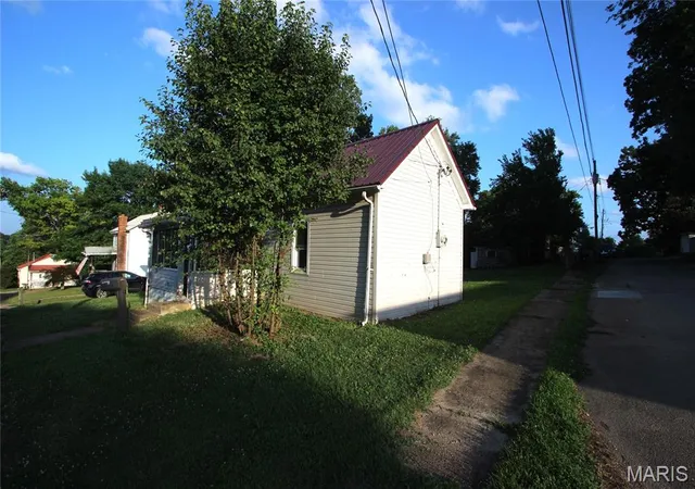 Homes for sale in Bonne Terre, MO | 37 Ash St, Bonne Terre, MO 63628 | MLS# MIS26041173